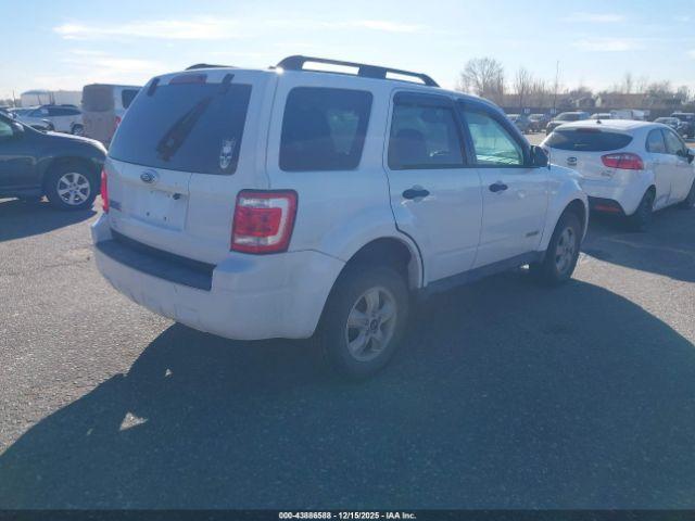 Ford Escape Xlt Image 9