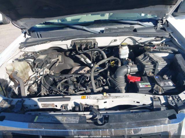 Ford Escape Xlt Image 3