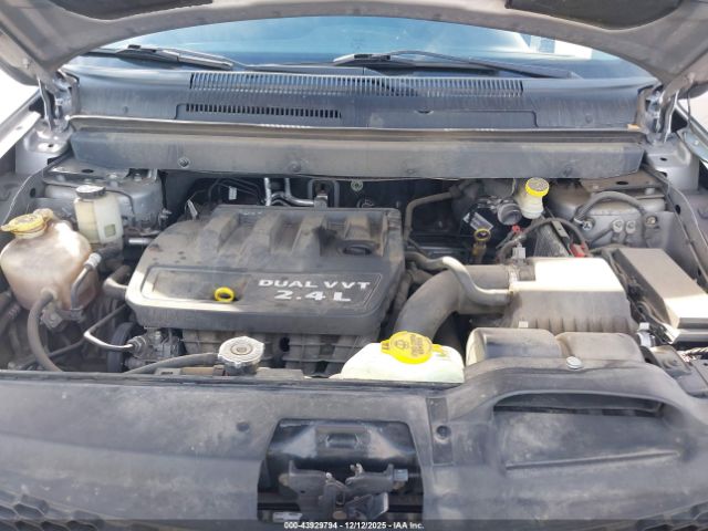 Dodge Journey Sxt Image 2