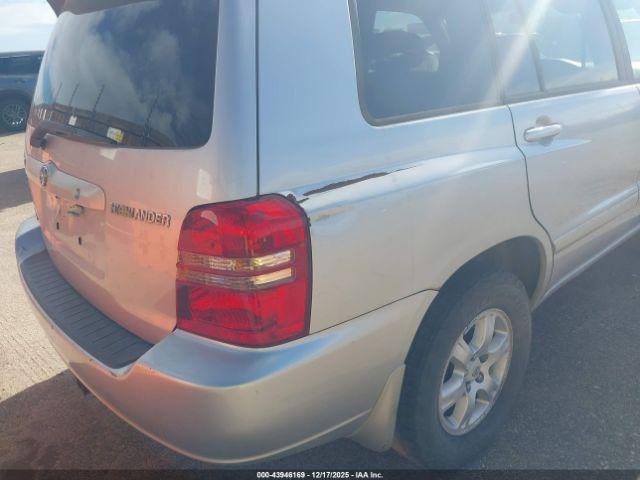 Toyota Highlander V6 Image 4