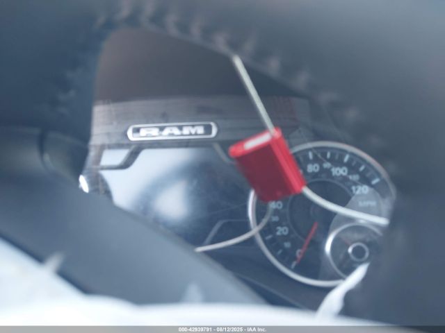 Ram 1500 Big Horn  4x4 6'4 Box Image 14