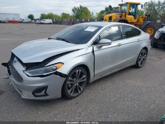 Ford Fusion Titanium Image 3