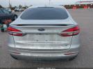 Ford Fusion Titanium Image 12