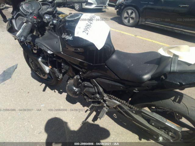 Kawasaki Ex650 F Image 11