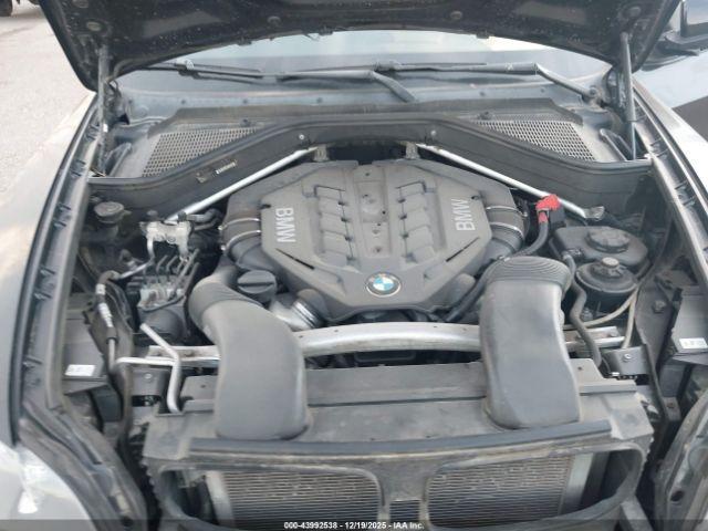 BMW X Series Xdrive50i Image 6