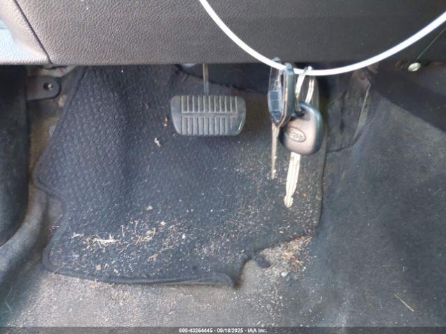 Subaru Impreza 2.0i Premium Image 3