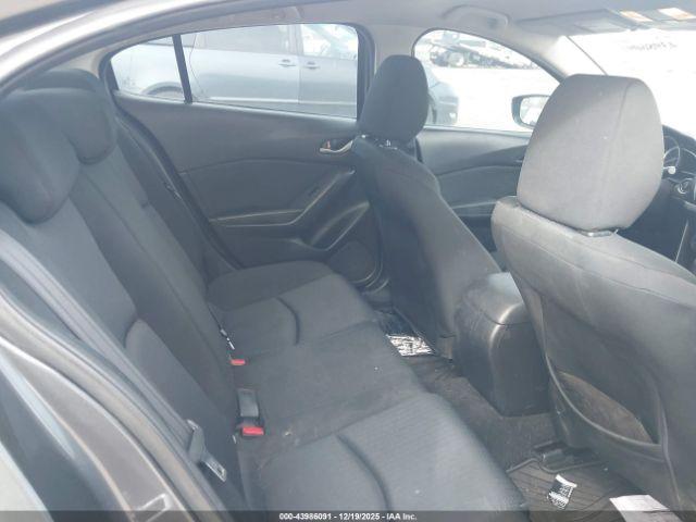 Mazda Mazda3 I Sport Image 8