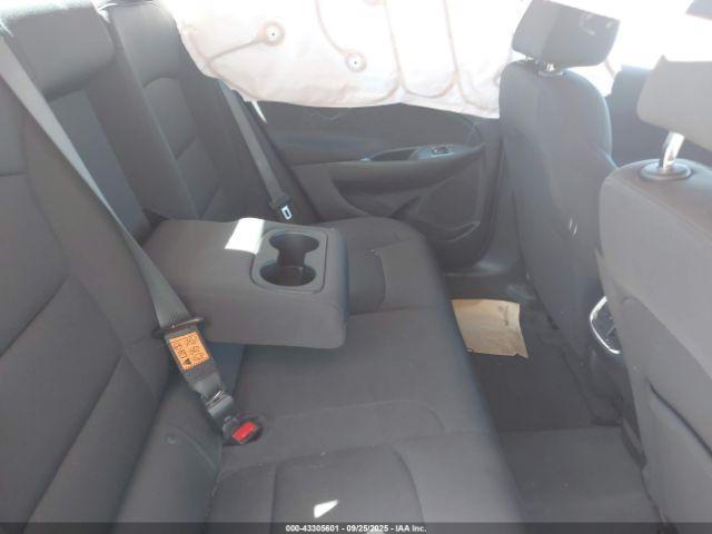 Chevrolet Malibu Fwd 1lt Image 10