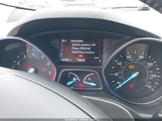 Ford Escape Titanium Image 8