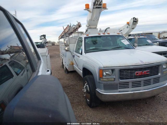  Salvage General Motors Sierra C3500 Hd Chassis