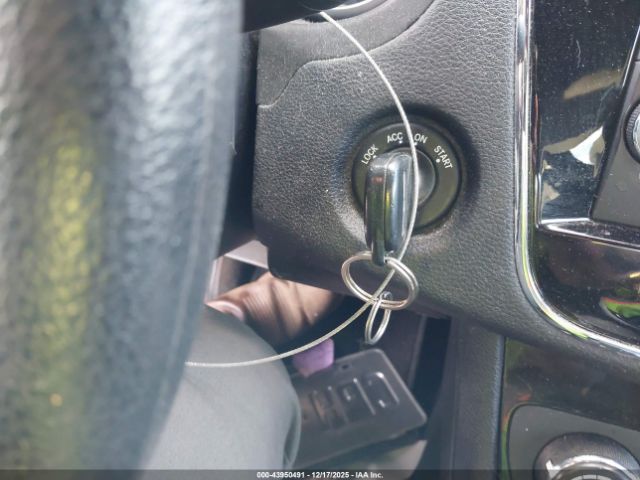 Chrysler 200 Lx Image 3