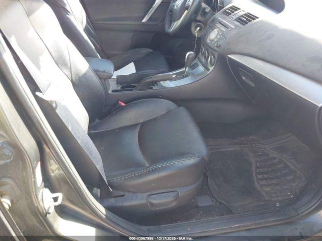 Mazda Mazda3 S Grand Touring Image 5