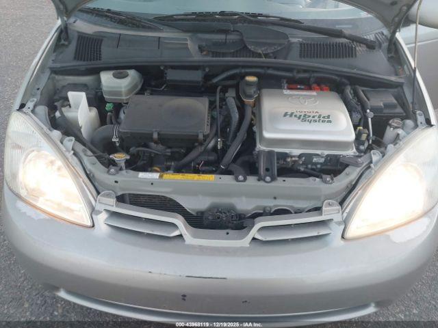 Toyota Prius Image 10