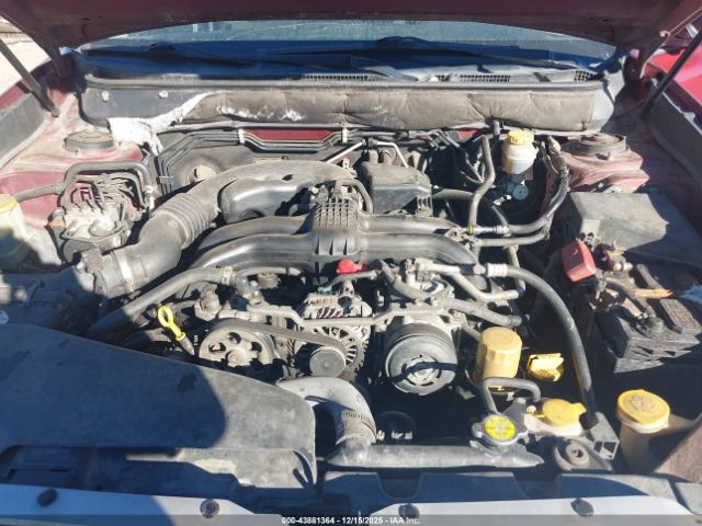 Subaru Outback 2.5i Image 7