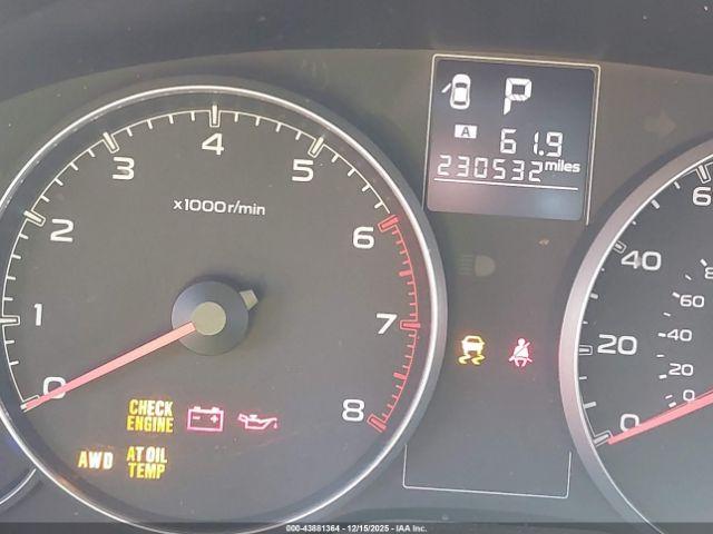 Subaru Outback 2.5i Image 11