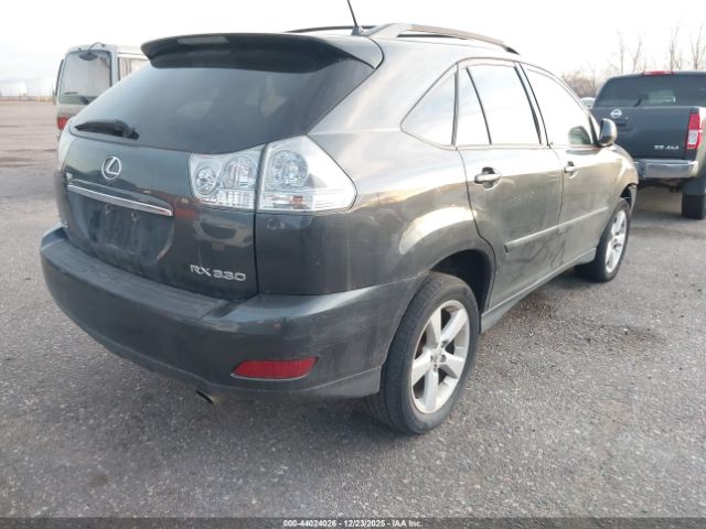 Lexus RX Image 5