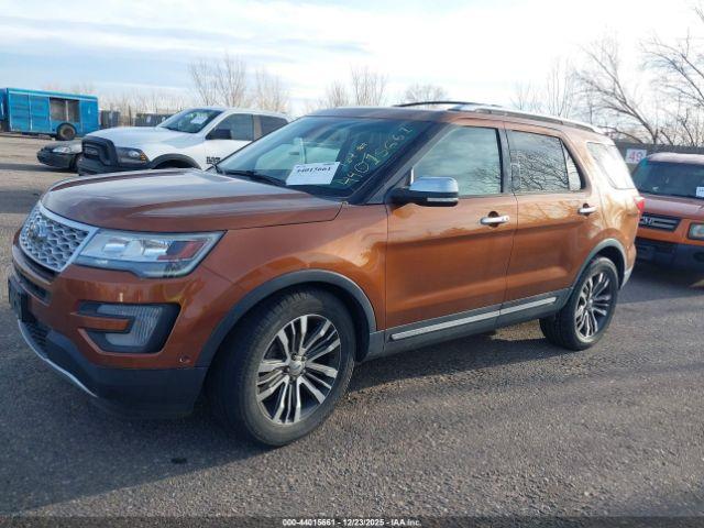 Ford Explorer Platinum Image 9