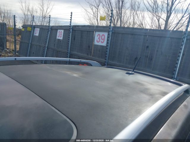 Nissan Rogue Image 2