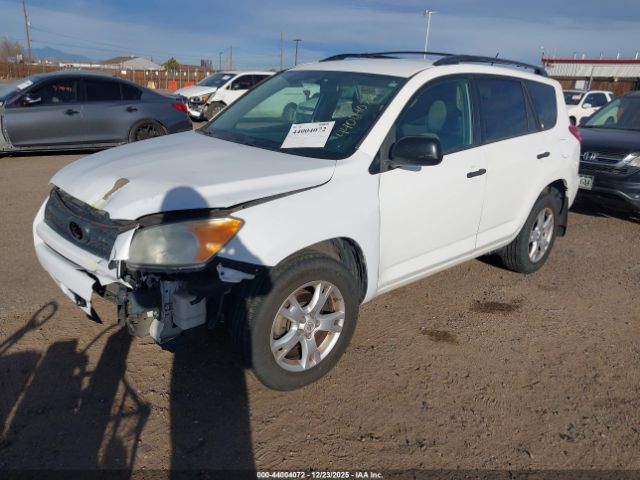 Toyota RAV4 Base V6 Image 5