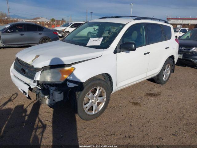 Toyota RAV4 Base V6 Image 5