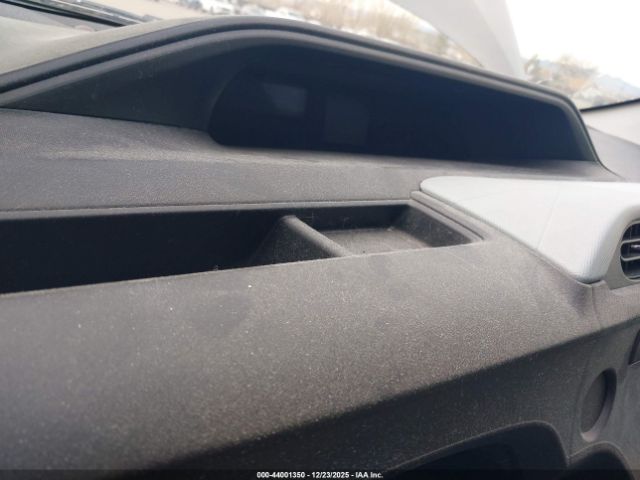 Toyota Prius c Two Image 4