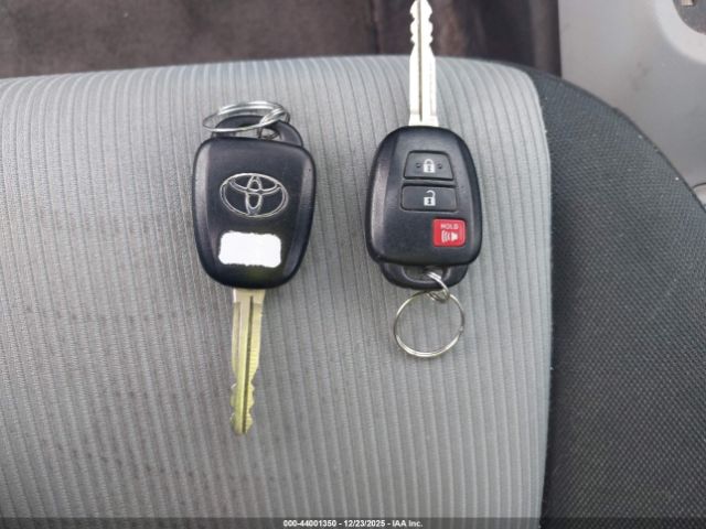 Toyota Prius c Two Image 10