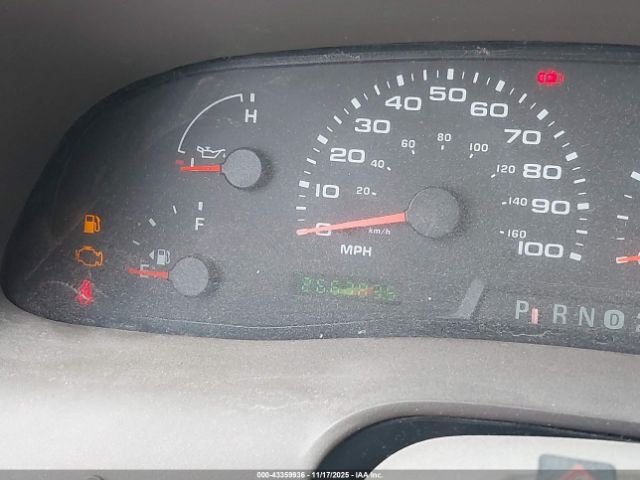 Ford Excursion Limited Image 2