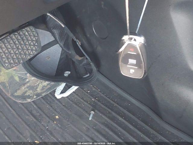 Chevrolet Equinox Lt Image 12