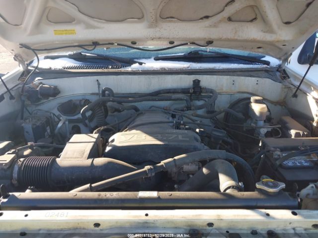 Toyota Sequoia Sr5 V8 Image 7