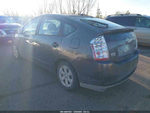 Toyota Prius Image 4