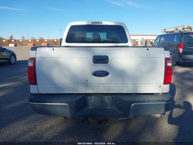 Ford F-250 Xlt Image 14