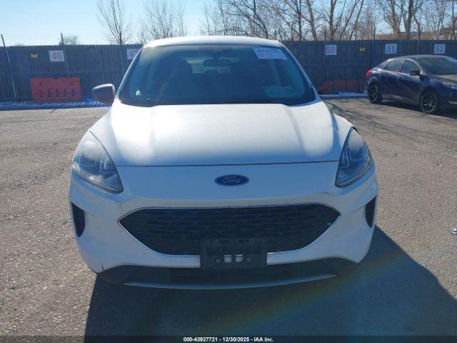 Ford Escape Se Image 3