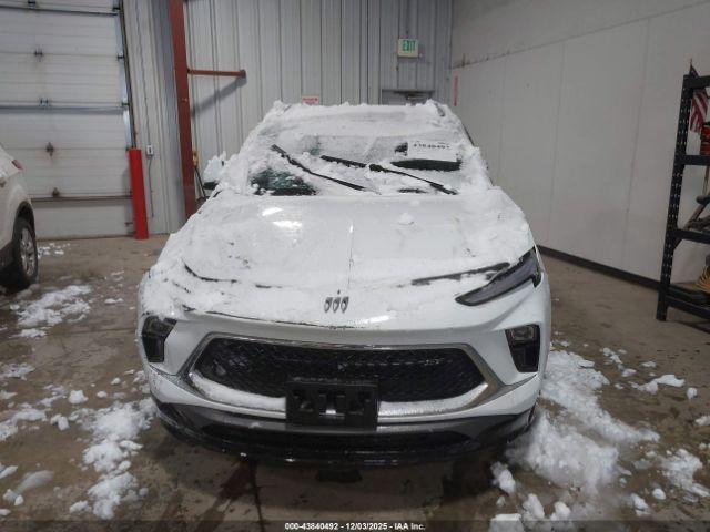 Buick Encore GX Sport Touring Awd Image 9