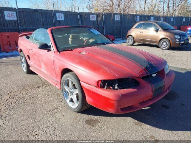 Ford Mustang Image 6