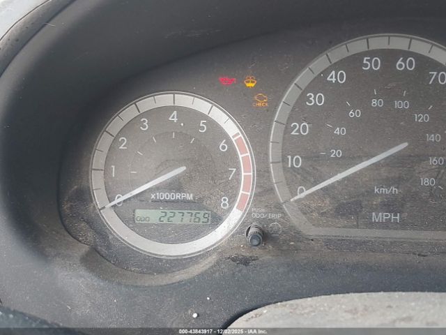 Toyota Sienna Le Image 8