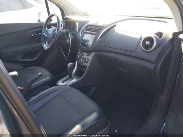 Chevrolet Trax Lt Image 9