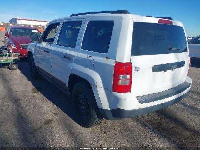 Jeep Patriot Sport Image 4
