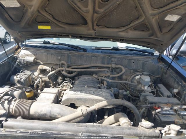 Toyota Sequoia Limited V8 Image 10