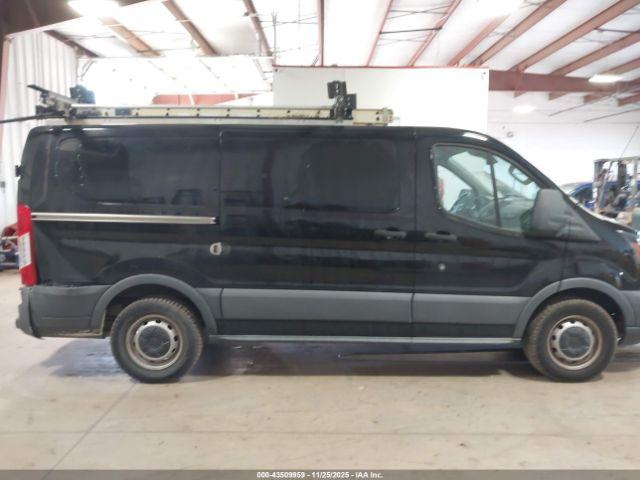 Ford Transit Image 16