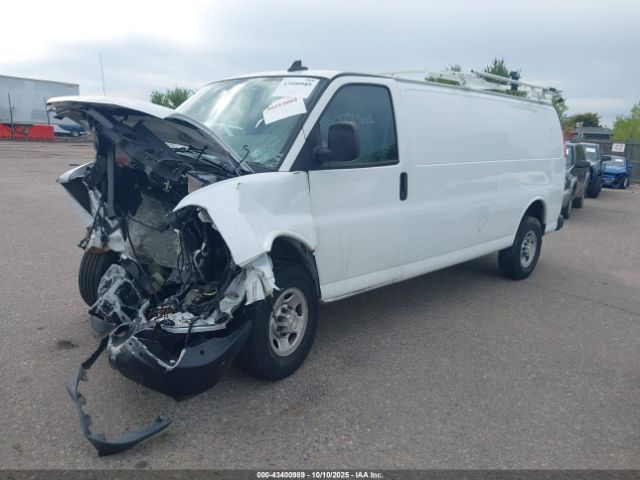 Chevrolet Express Rwd 3500 Extended Wheelbase Wt Image 8