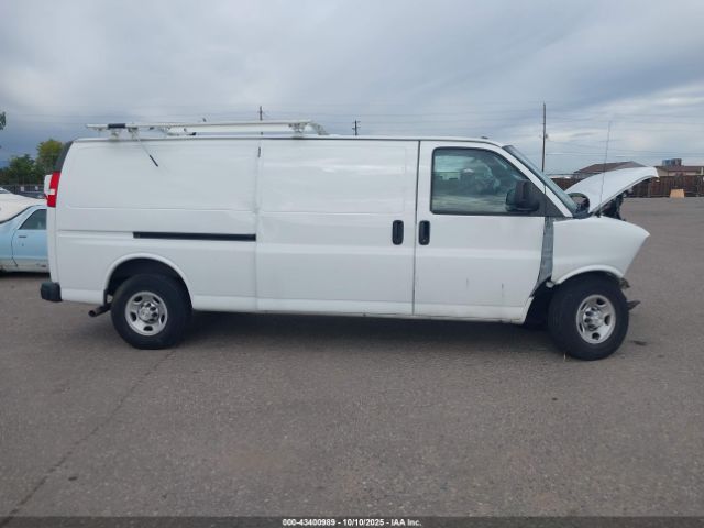 Chevrolet Express Rwd 3500 Extended Wheelbase Wt Image 16