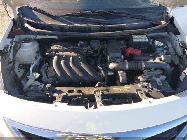 Nissan Versa 1.6 Sv Image 11