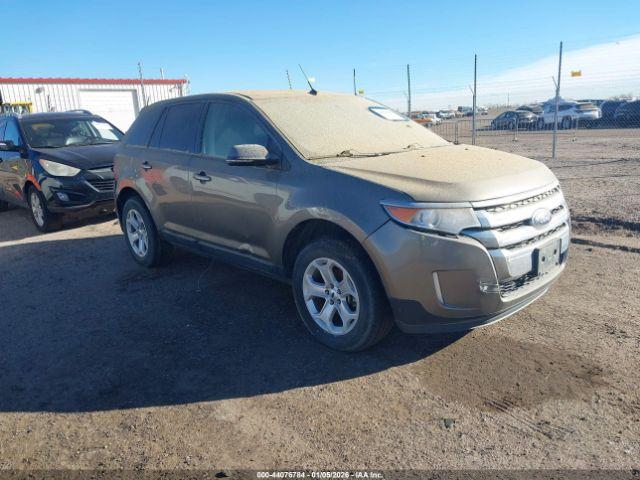  Salvage Ford Edge