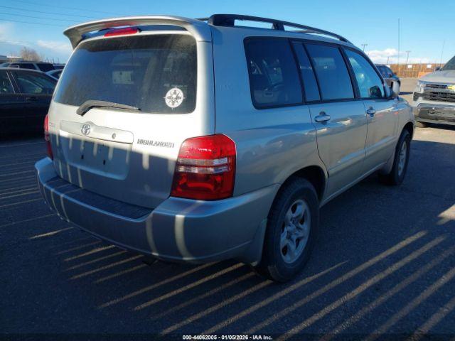 Toyota Highlander Image 10