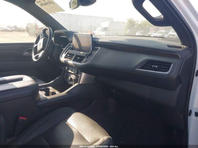 Chevrolet Suburban 4wd Z71 Image 8