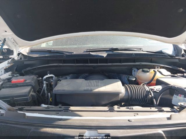 Chevrolet Suburban 4wd Z71 Image 11