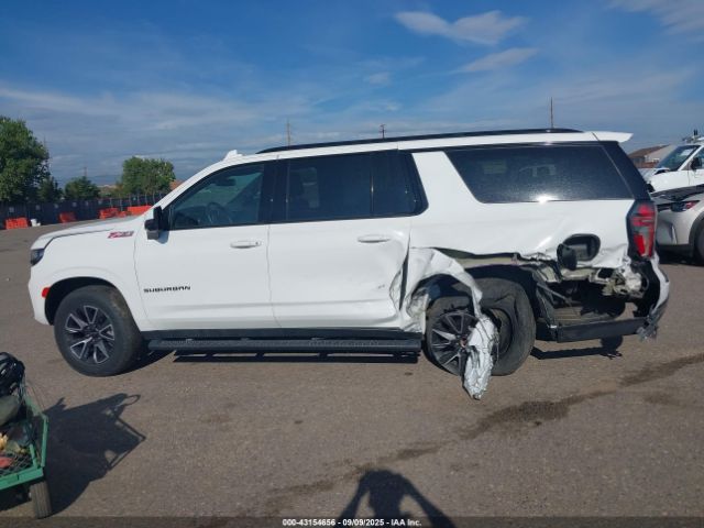 Chevrolet Suburban 4wd Z71 Image 6