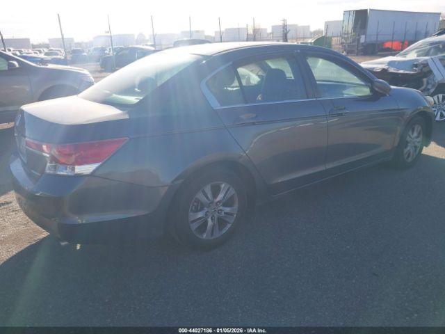 Honda Accord 2.4 Se Image 9