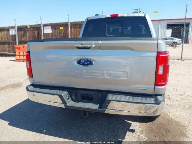 Ford F-150 Xlt Image 16