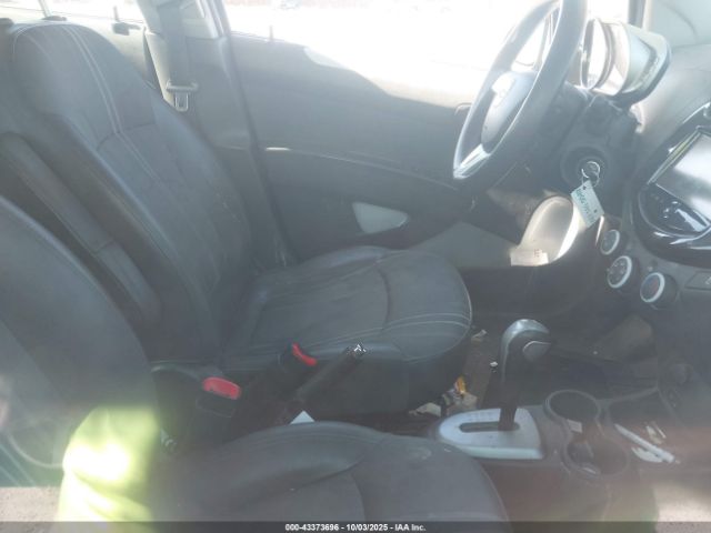 Chevrolet Spark 1lt Cvt Image 4